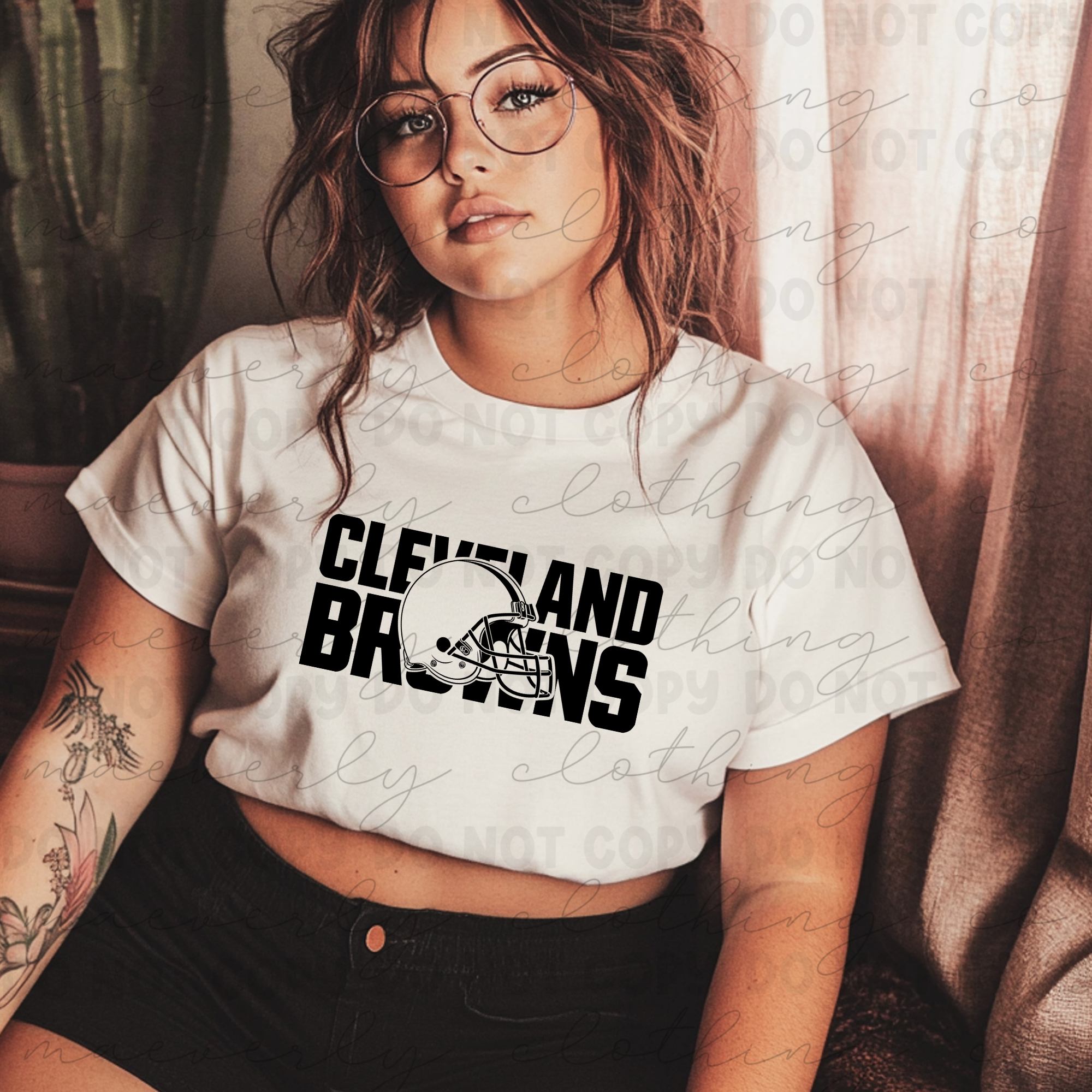 Browns Helmet Tee/Crewneck