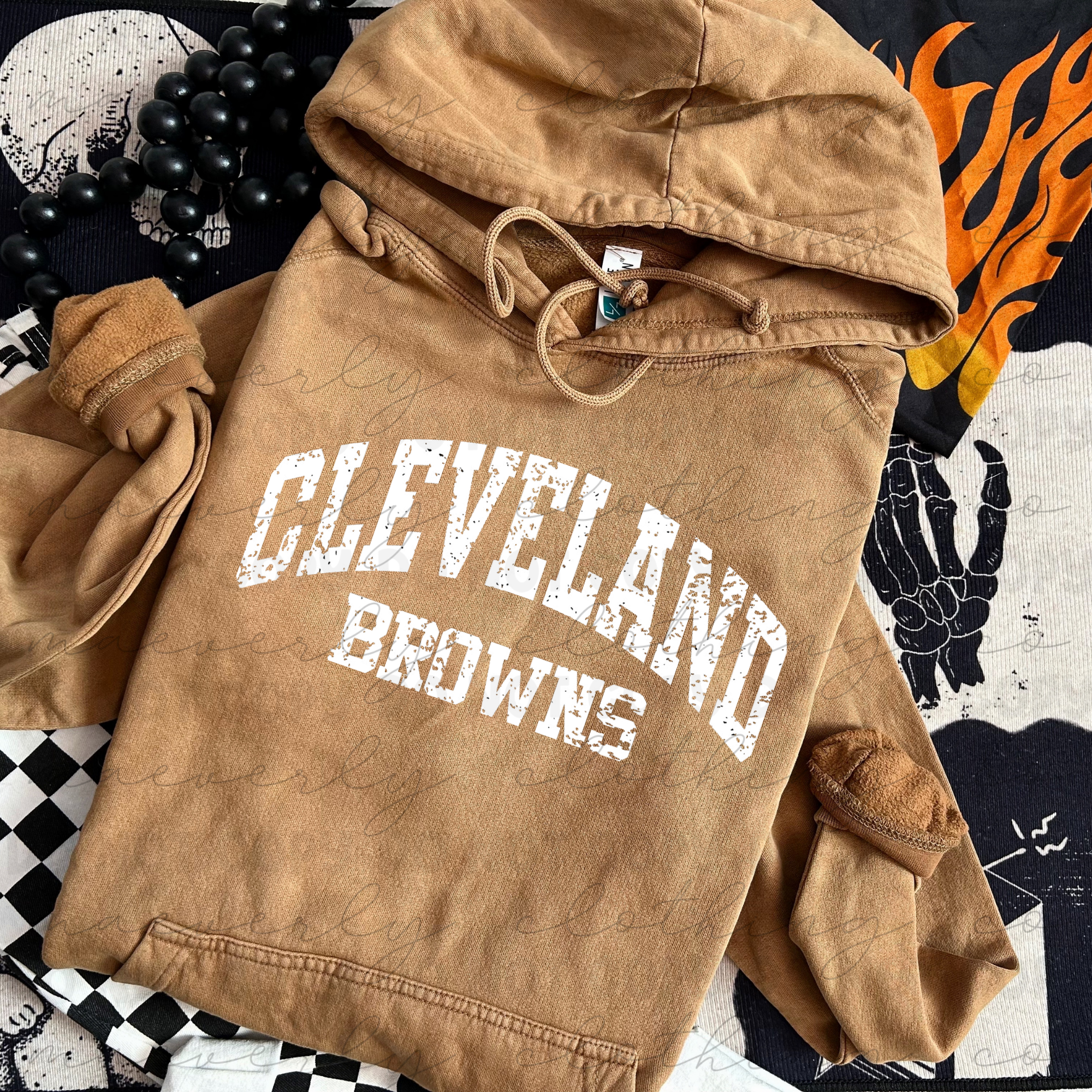 Cleveland Distressed Tee/Crewneck