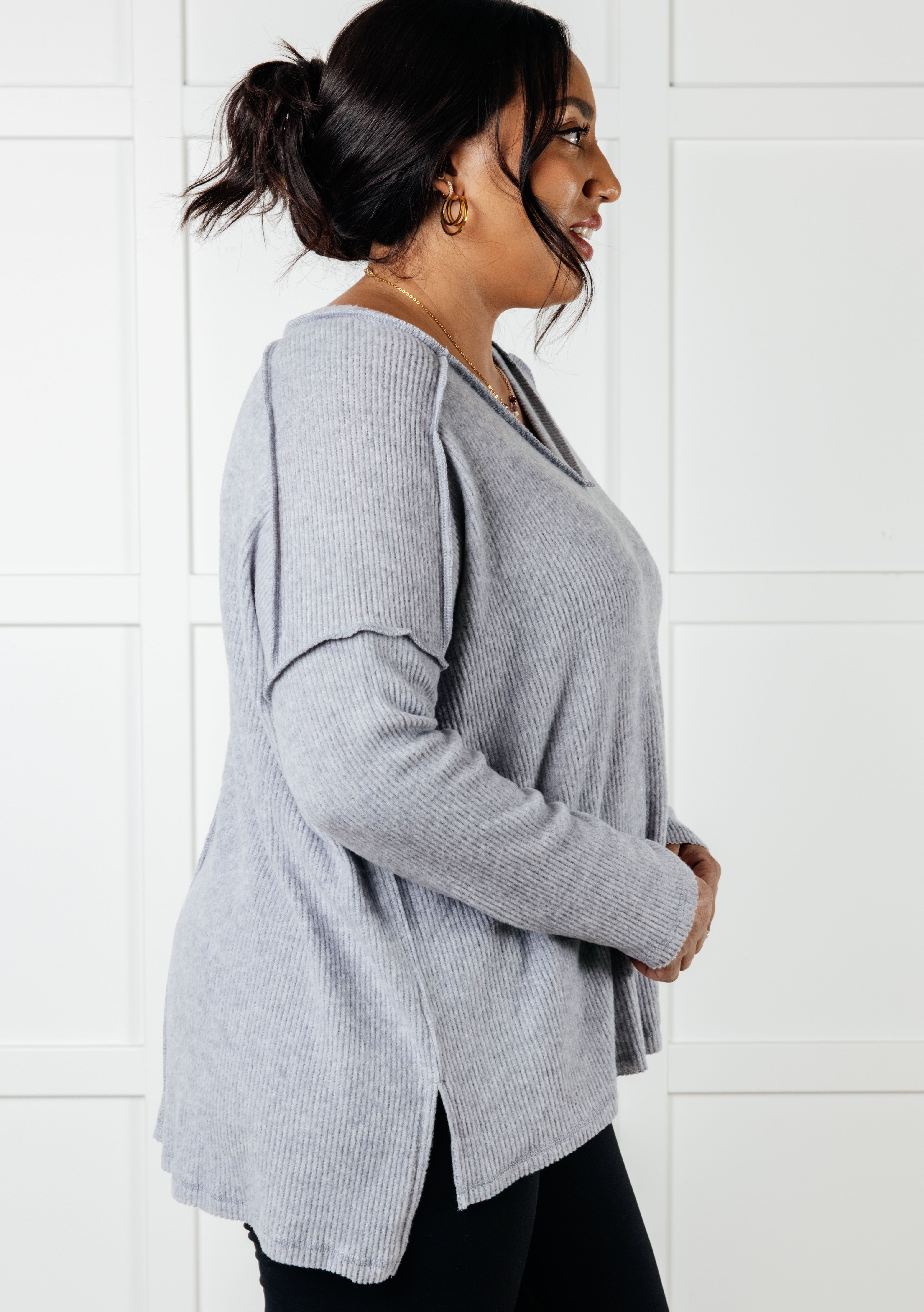 Basically Freezing Brushed Hacci Top in Heather Grey