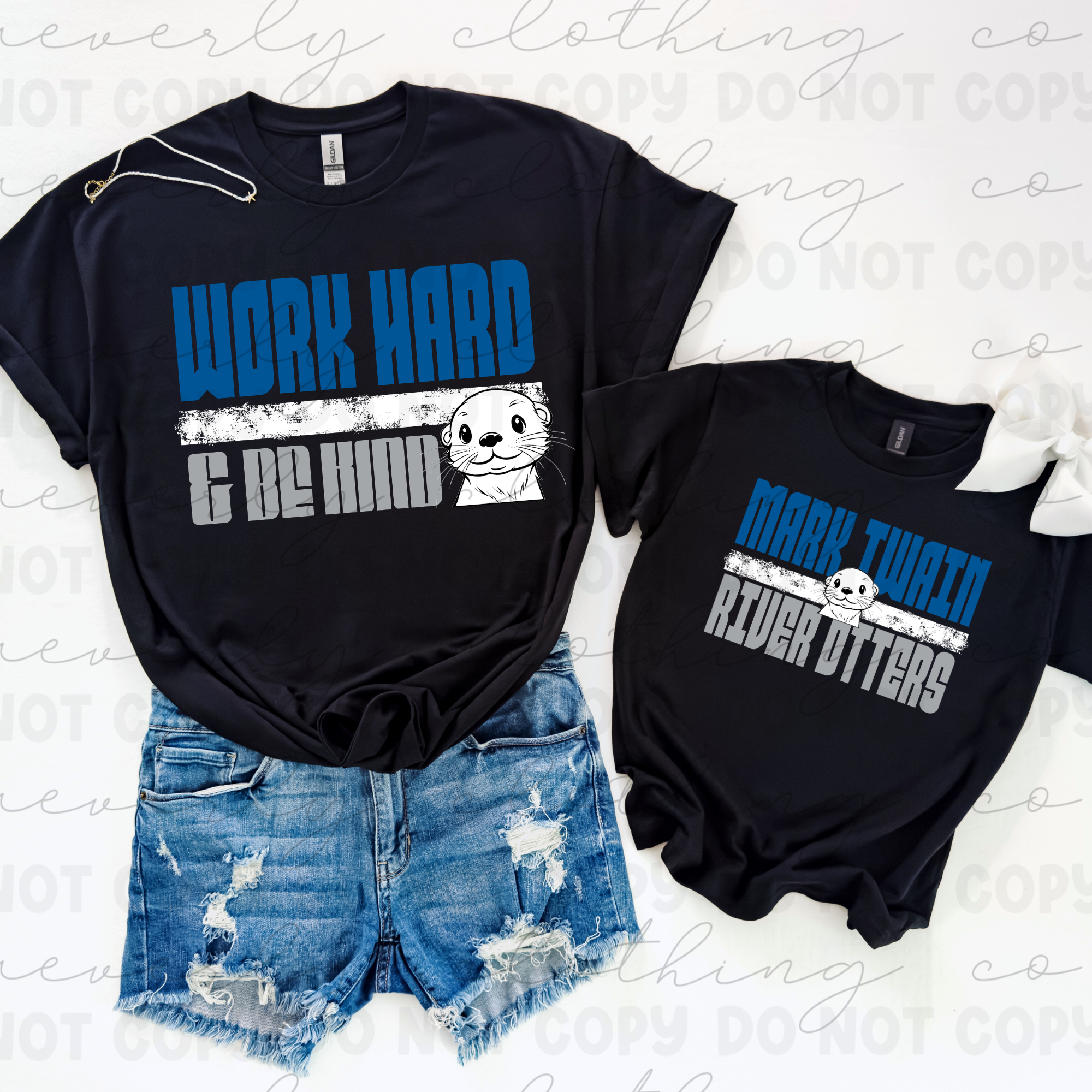 Bold Block Stack Graphic || Mark Twain River Otters
