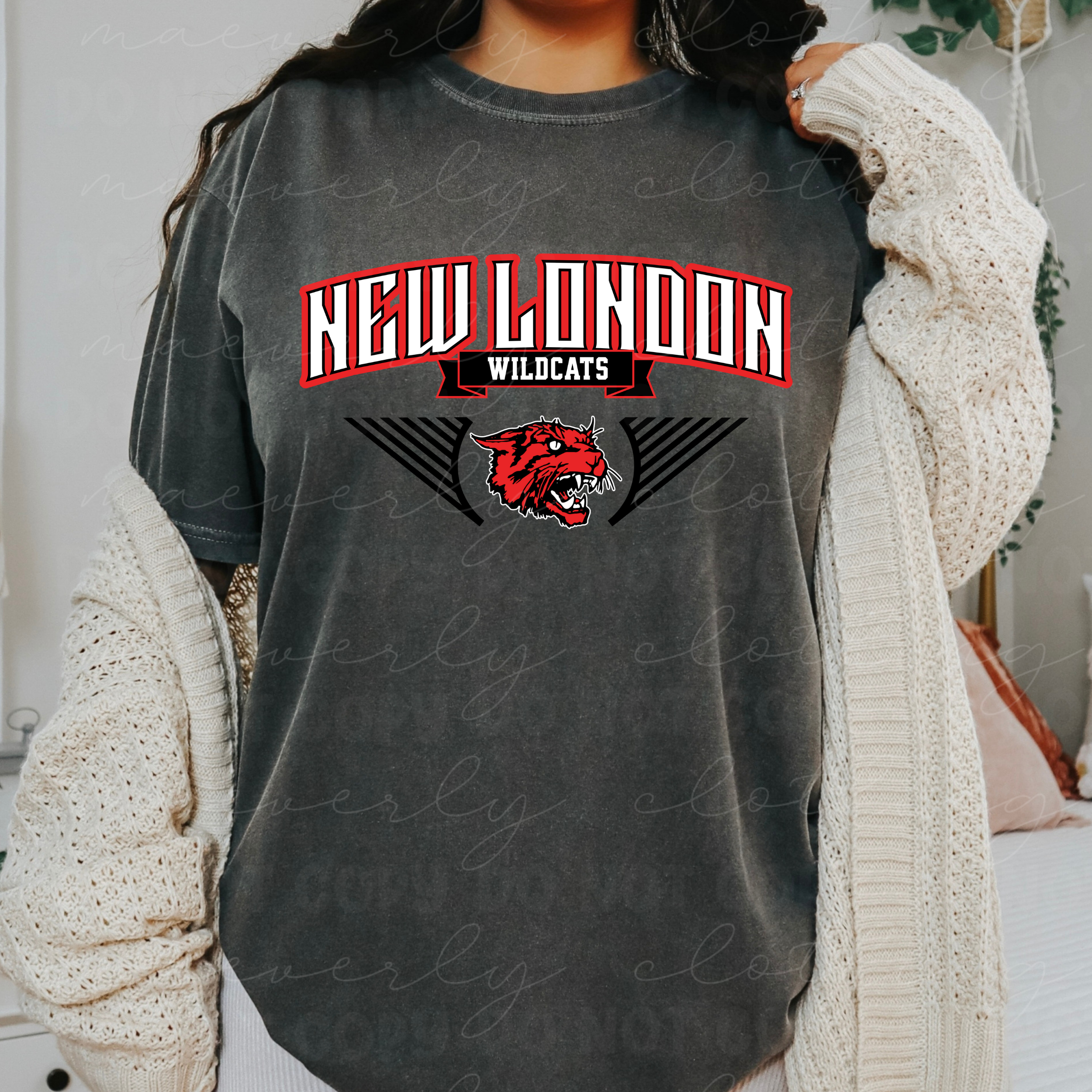 New London Old School Varsity Tee/Crewneck