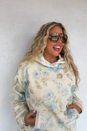 Lila Lace Hoodie Pullover PREORDER