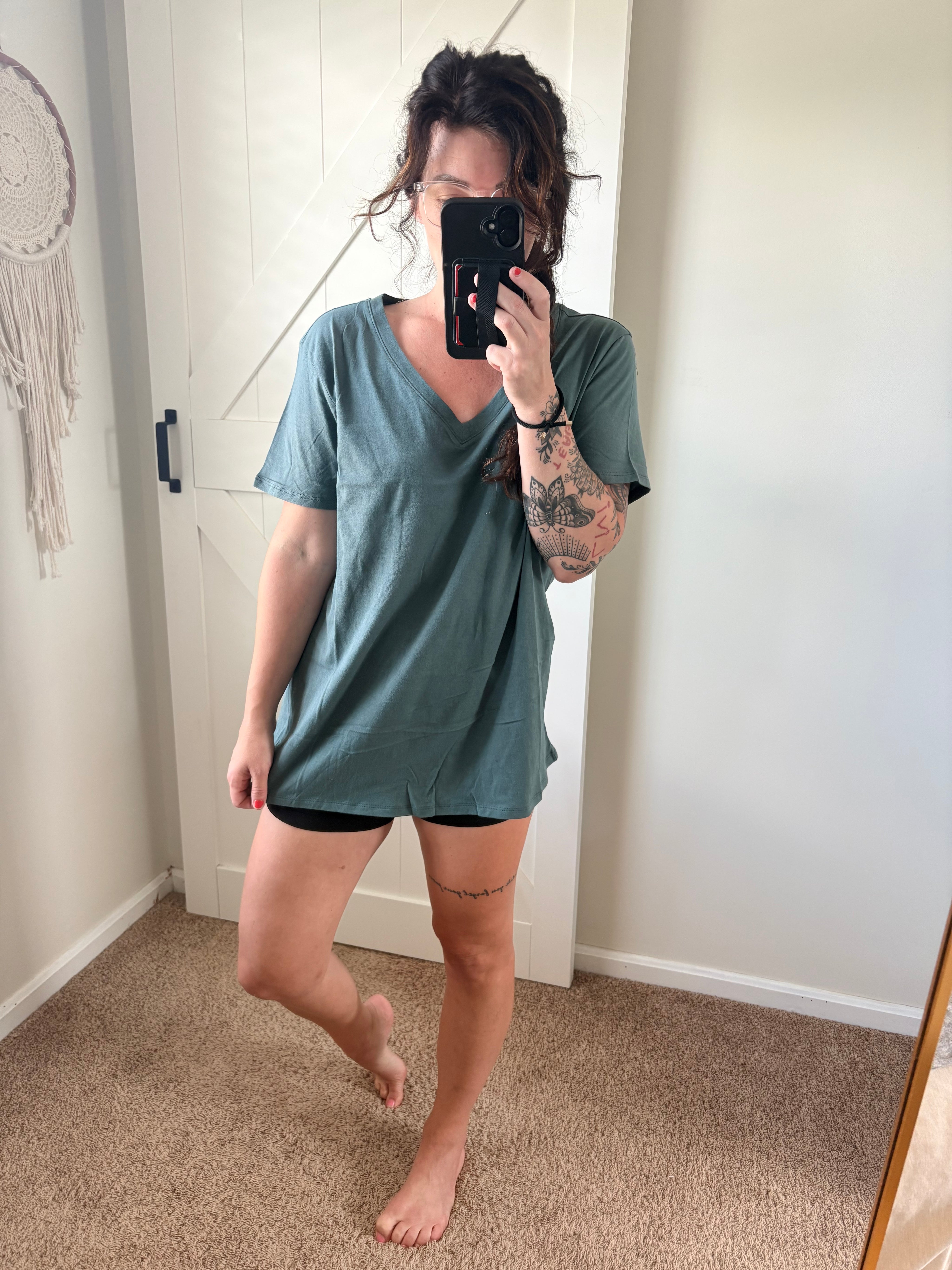 Boyfriend Tee - V Neck