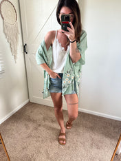 Dazed Daisy Kimono