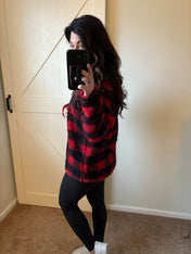 DOORBUSTER : Sherpa Quarter Zip Pullover