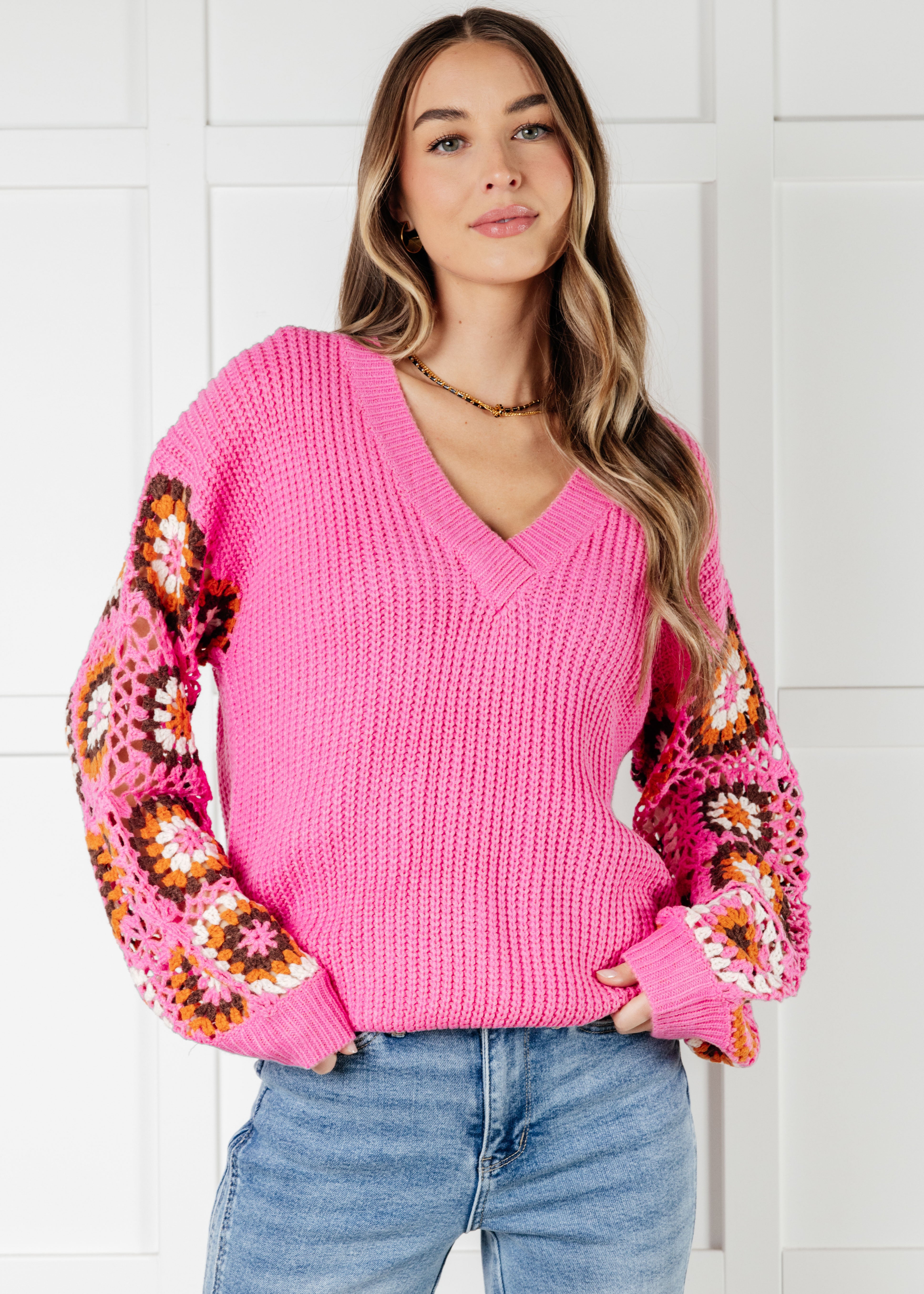 Can_tStopthisFeelingV-NeckKnitSweater4_a0e4ff8a-b7ce-4674-8804-3236da887b51.jpg