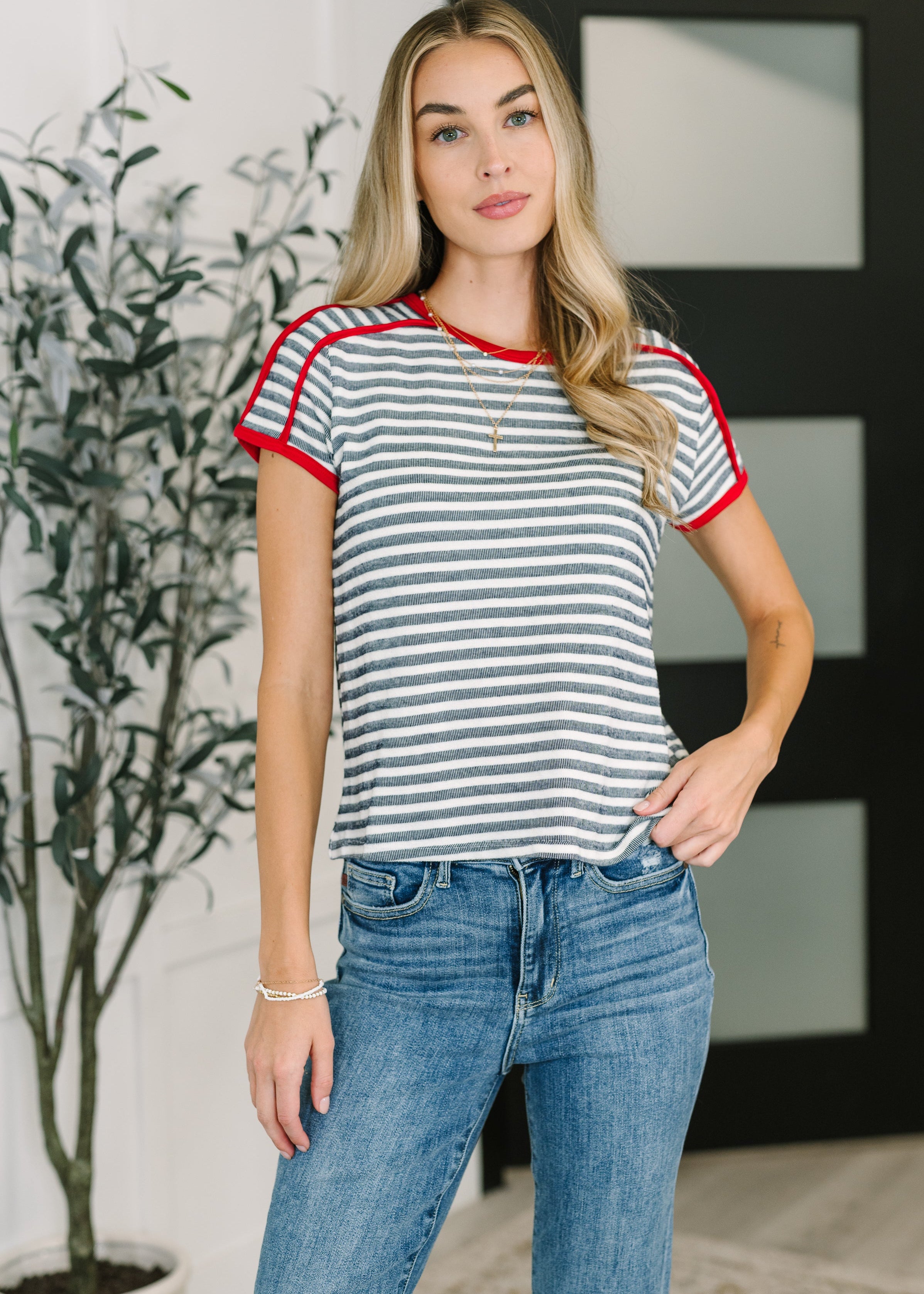 CountryStripeCasualTeeinNavyWhite-3_52d597e3-dc3f-4c13-b843-931d751ce4e4.jpg