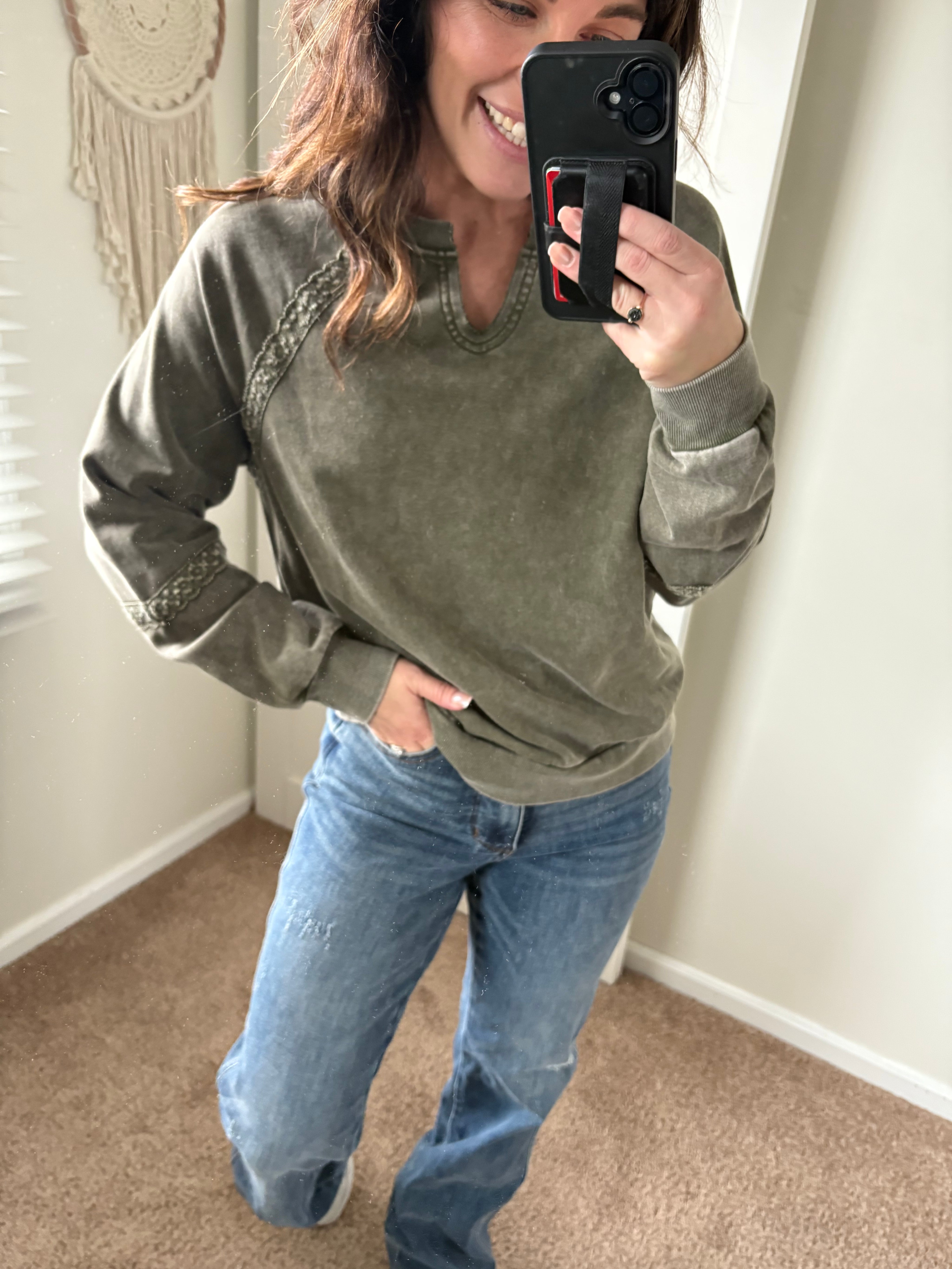 Soft Lace Vintage Wash Pullover PREORDER