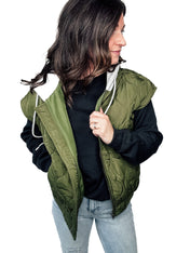 Icebreaker Hooded Puffer Vest