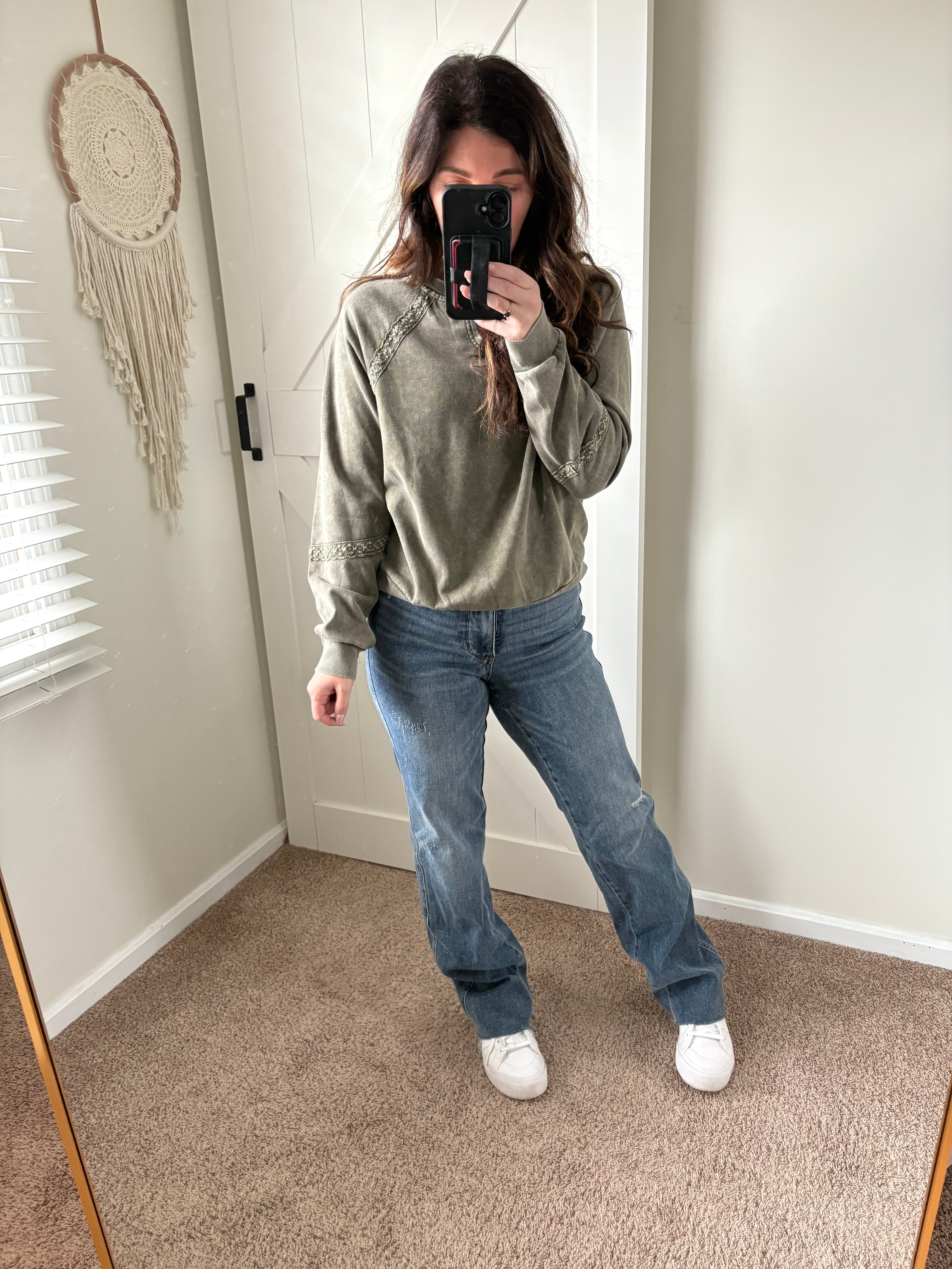 Soft Lace Vintage Wash Pullover PREORDER