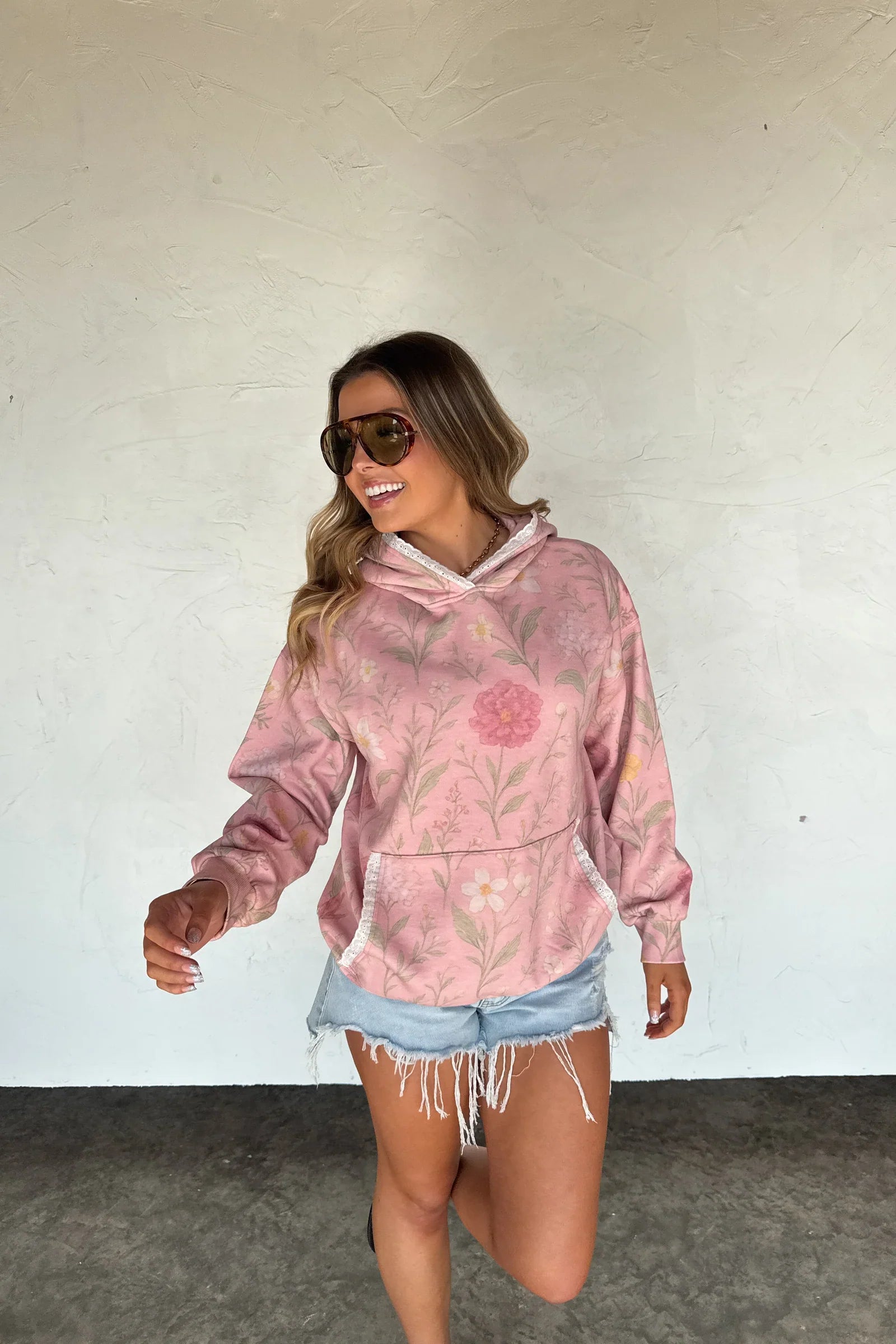 Lila Lace Hoodie Pullover PREORDER
