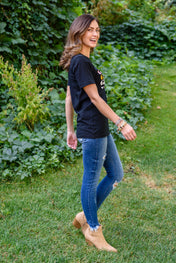 Grateful Heart Graphic T-Shirt In Black