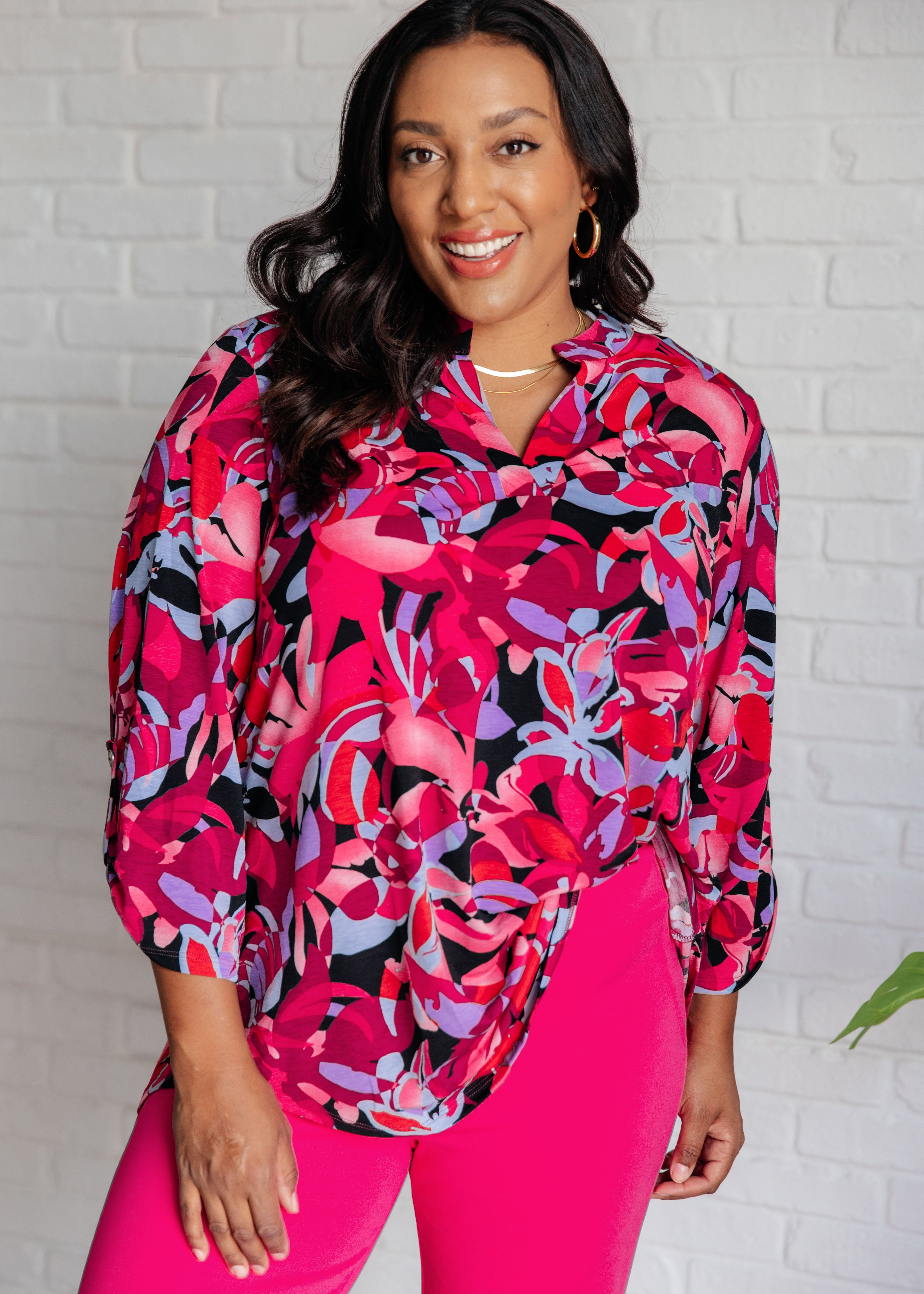 LizzyTopinBlackandMagentaMultiFloral1_0cc2afc4-2eb4-4133-aafa-e28fe4d65310.jpg