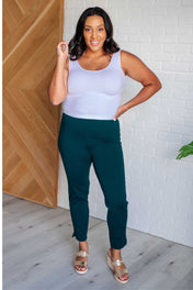 Magic Ankle Crop Skinny Pants in Hunter Green