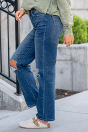FLASH DEAL : High Waisted Judy Blue Knee Ripped Dad Jeans