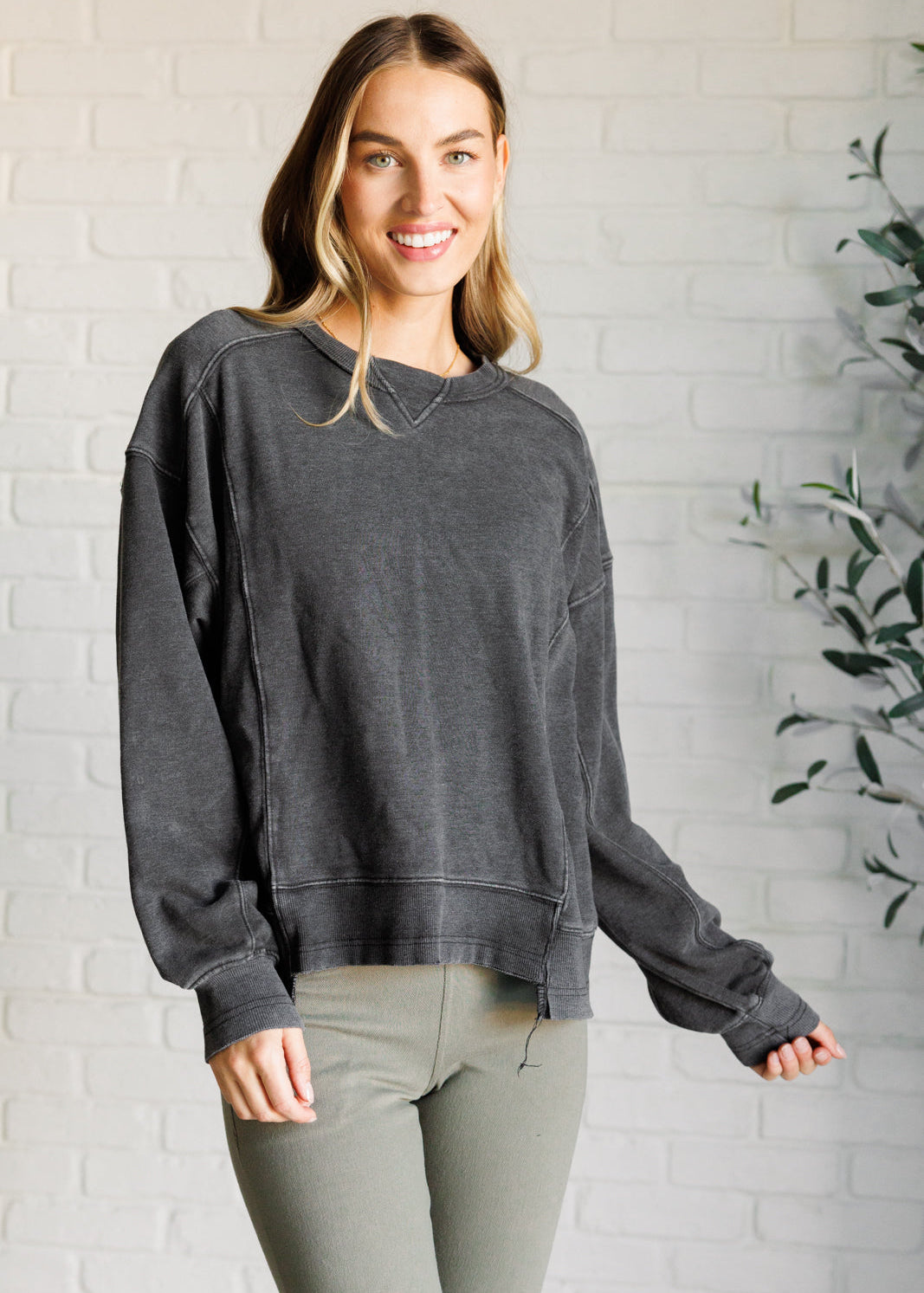 QuickFixMineralWashCrewNeckPulloverinBlack13.jpg