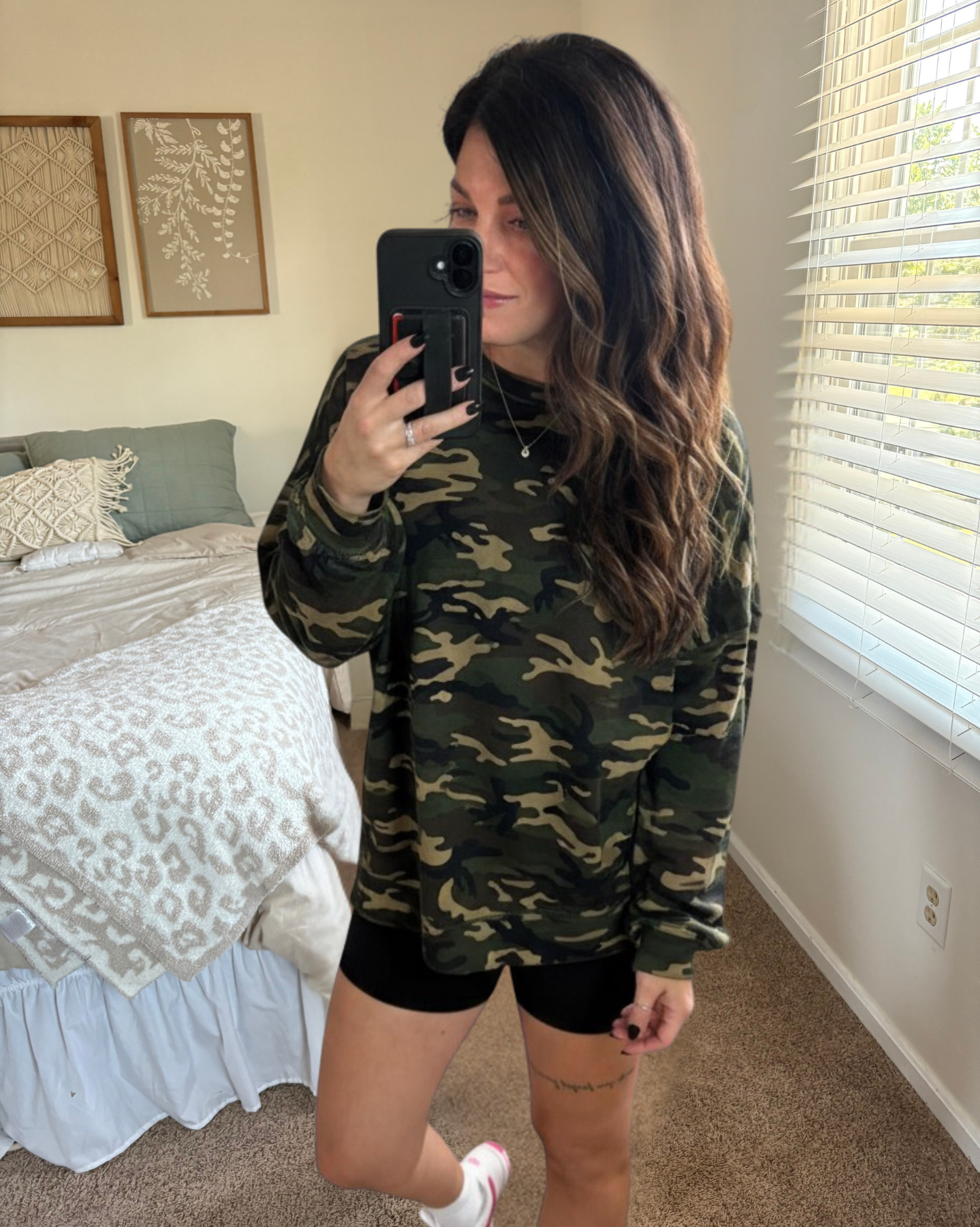 Camo Chill Dark Pullover PREORDER