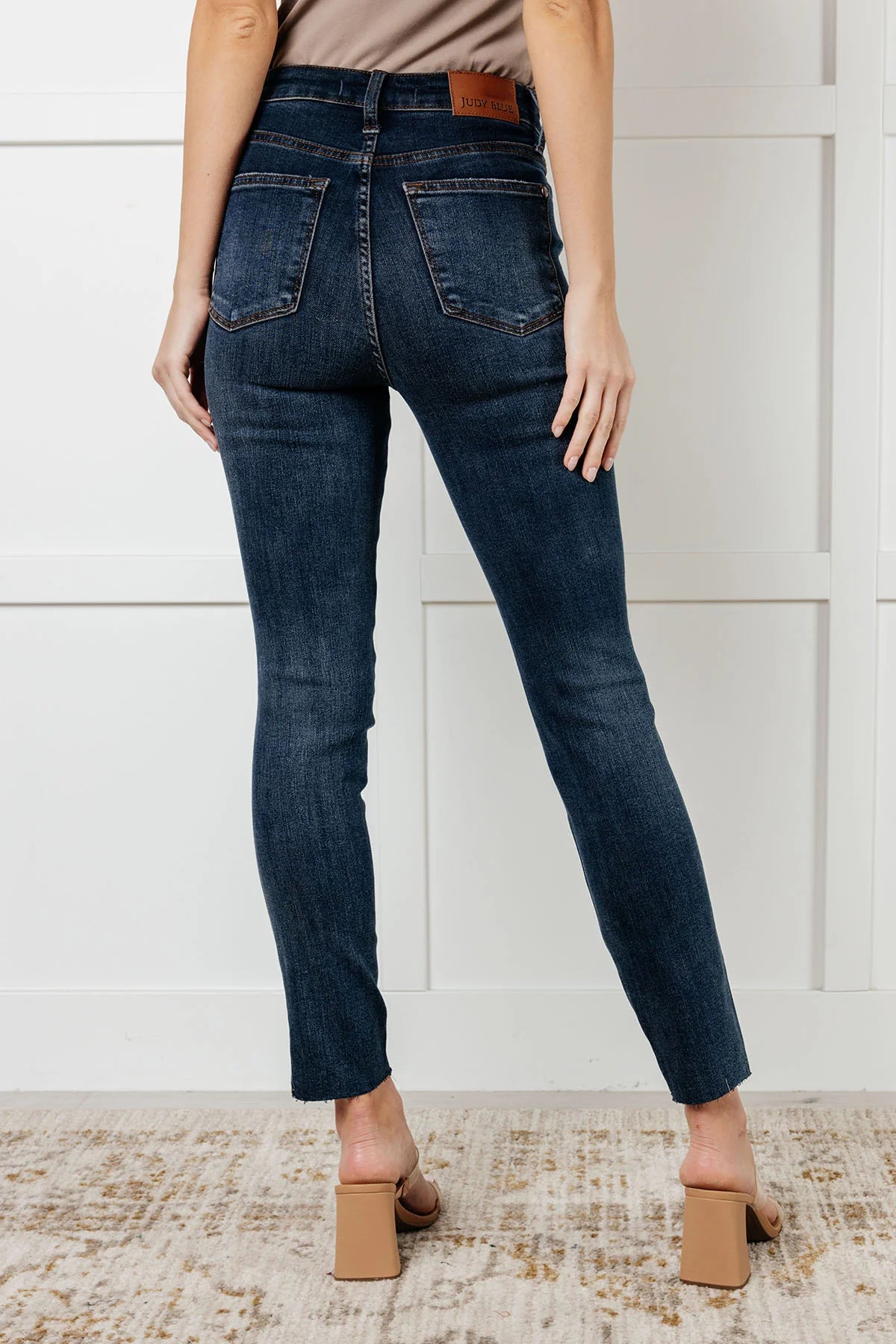 FLASH DEAL : High Waisted Tummy Control Judy Blue Skinny Denim