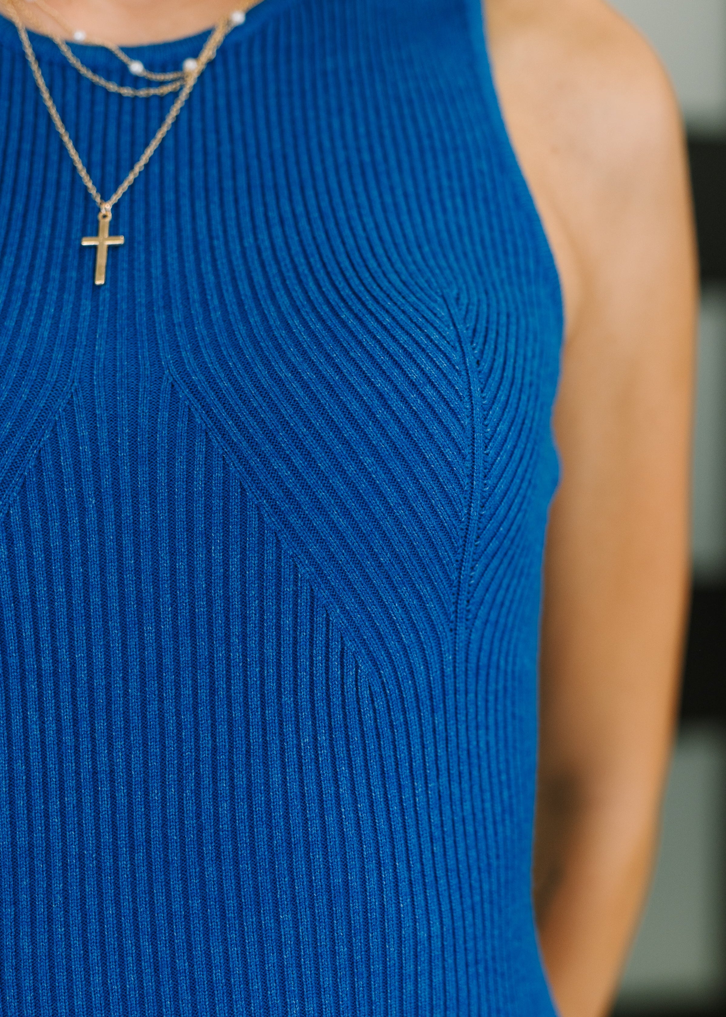 YourFullAttentionSweaterKnitMidiDress-8_c5f7ce7f-e184-4536-9656-90d58c42cae7.jpg