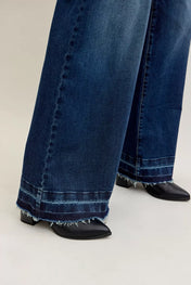 b556defc013f430fa553f2eb4d10c3fa-Max-Origin